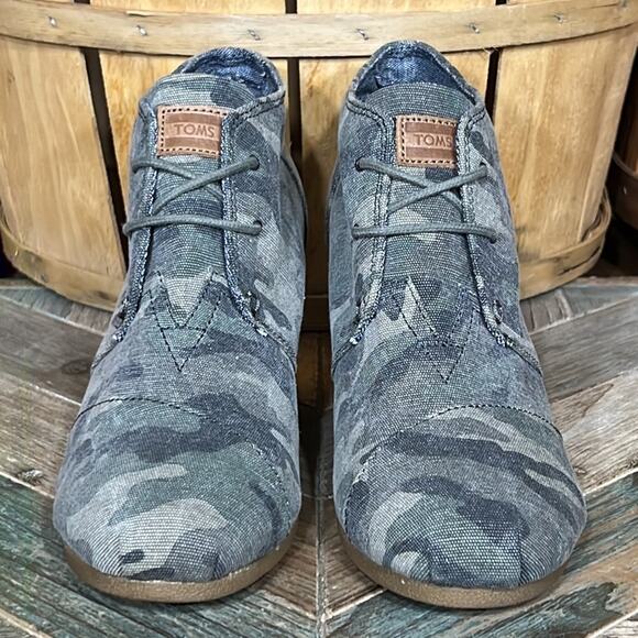 Toms Washed Camo Canvas Desert Wedge Green Gray Ankle Boots Bootie Women Size 10 - Picture 4 of 12